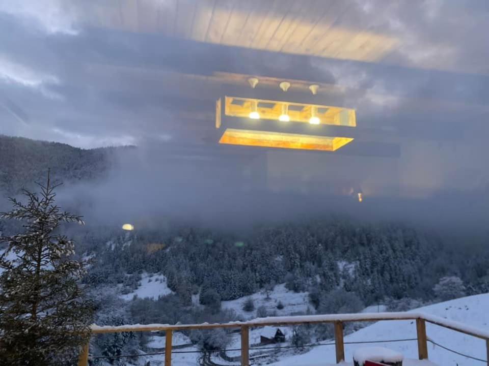 Mitarbi Silence - Cozy Holiday Cottages In Mountains ボルジョミ エクステリア 写真