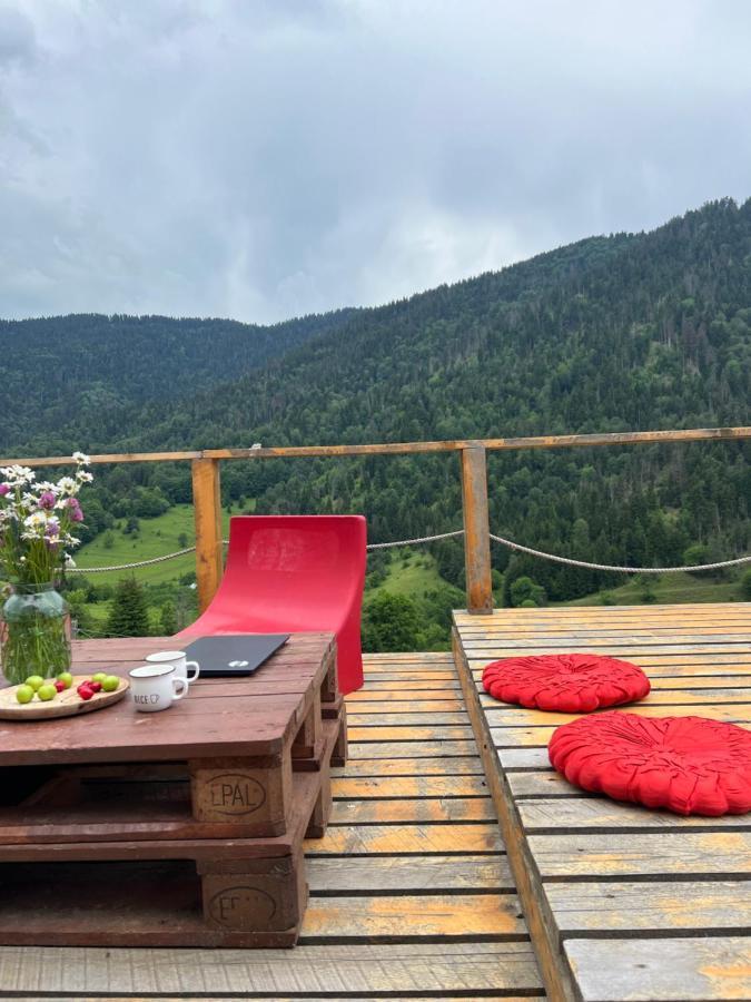 Mitarbi Silence - Cozy Holiday Cottages In Mountains ボルジョミ エクステリア 写真
