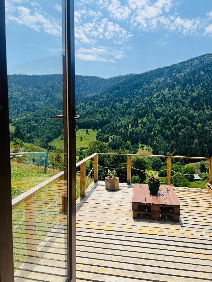 Mitarbi Silence - Cozy Holiday Cottages In Mountains ボルジョミ エクステリア 写真