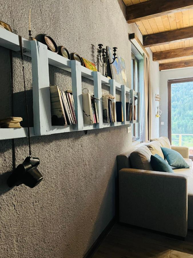 Mitarbi Silence - Cozy Holiday Cottages In Mountains ボルジョミ エクステリア 写真