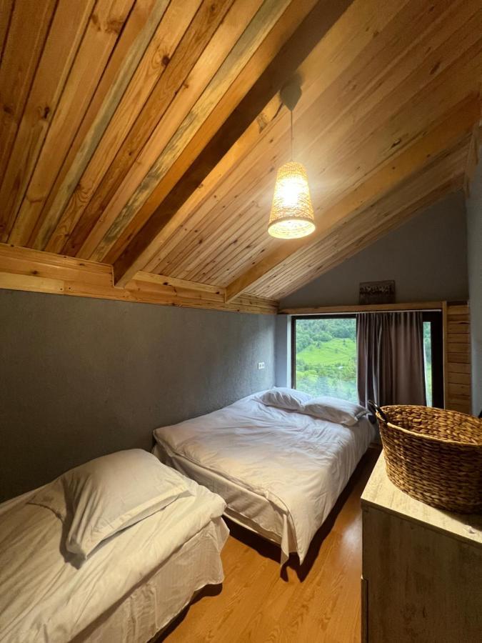 Mitarbi Silence - Cozy Holiday Cottages In Mountains ボルジョミ エクステリア 写真